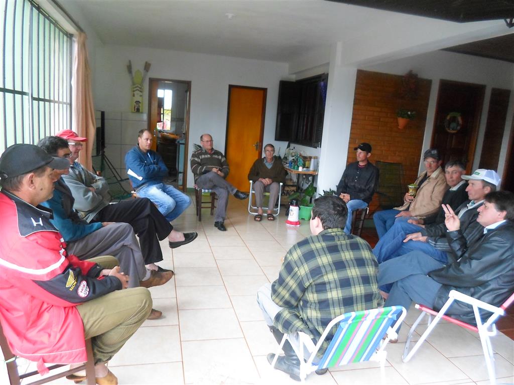 Realizadas atividades de manejo de solos e de retenção de água